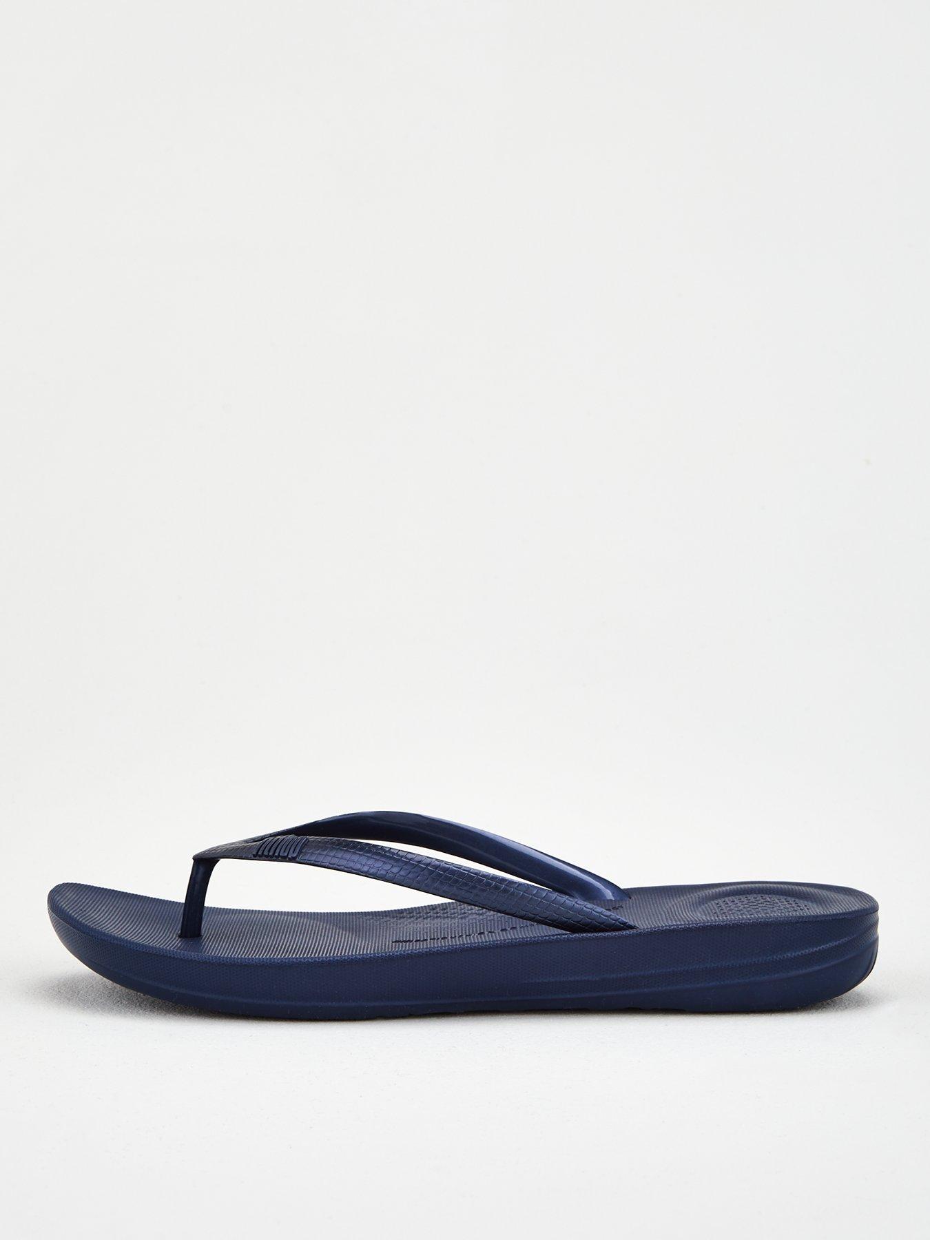 FitFlop Iquishion Ergonomic Flip Flop - Navy