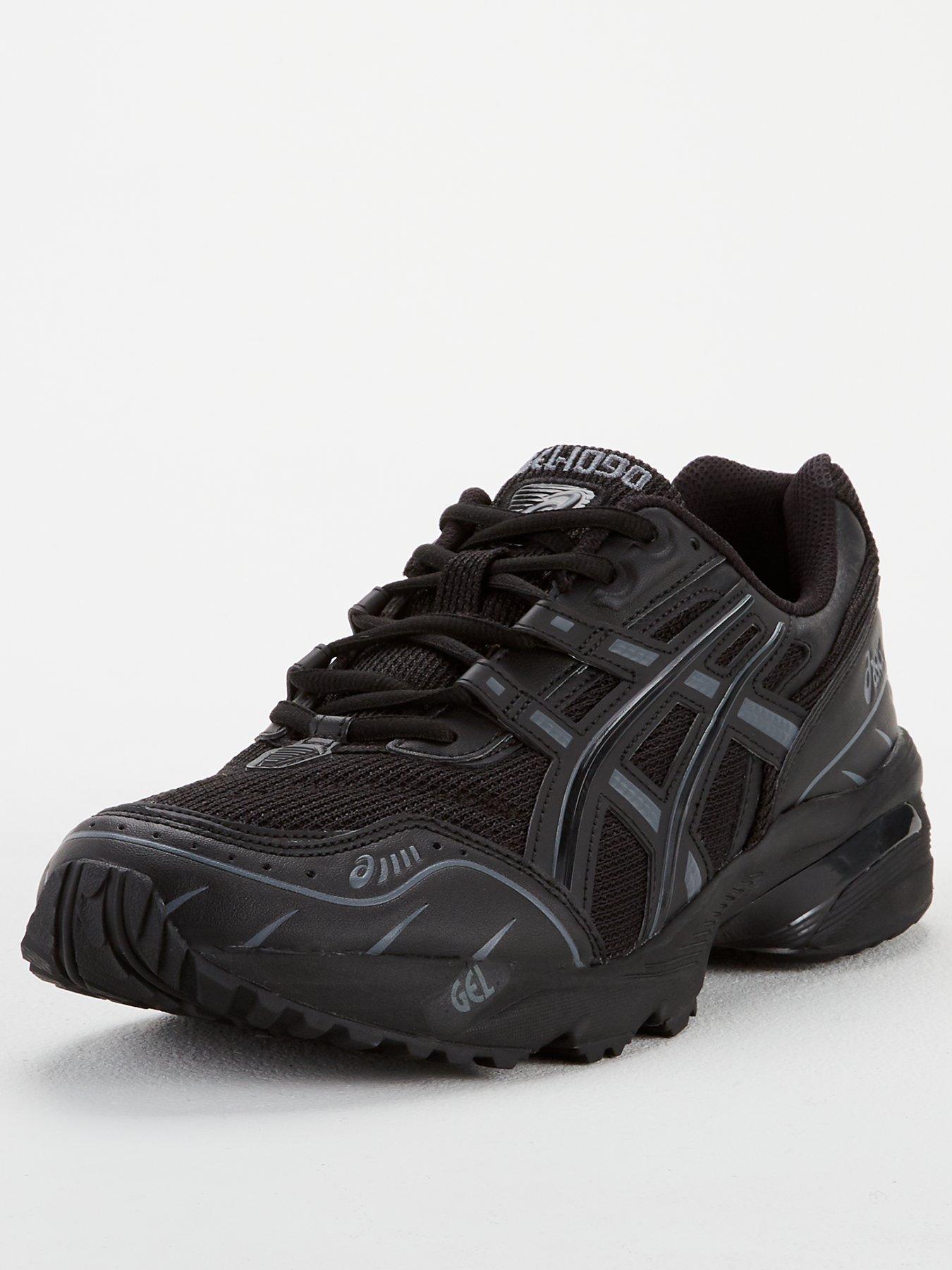 asics black