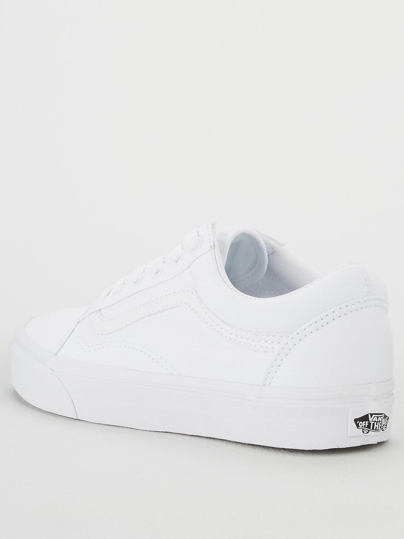 Image 2 of 7 of Vans Unisex Old Skool Trainers - White
