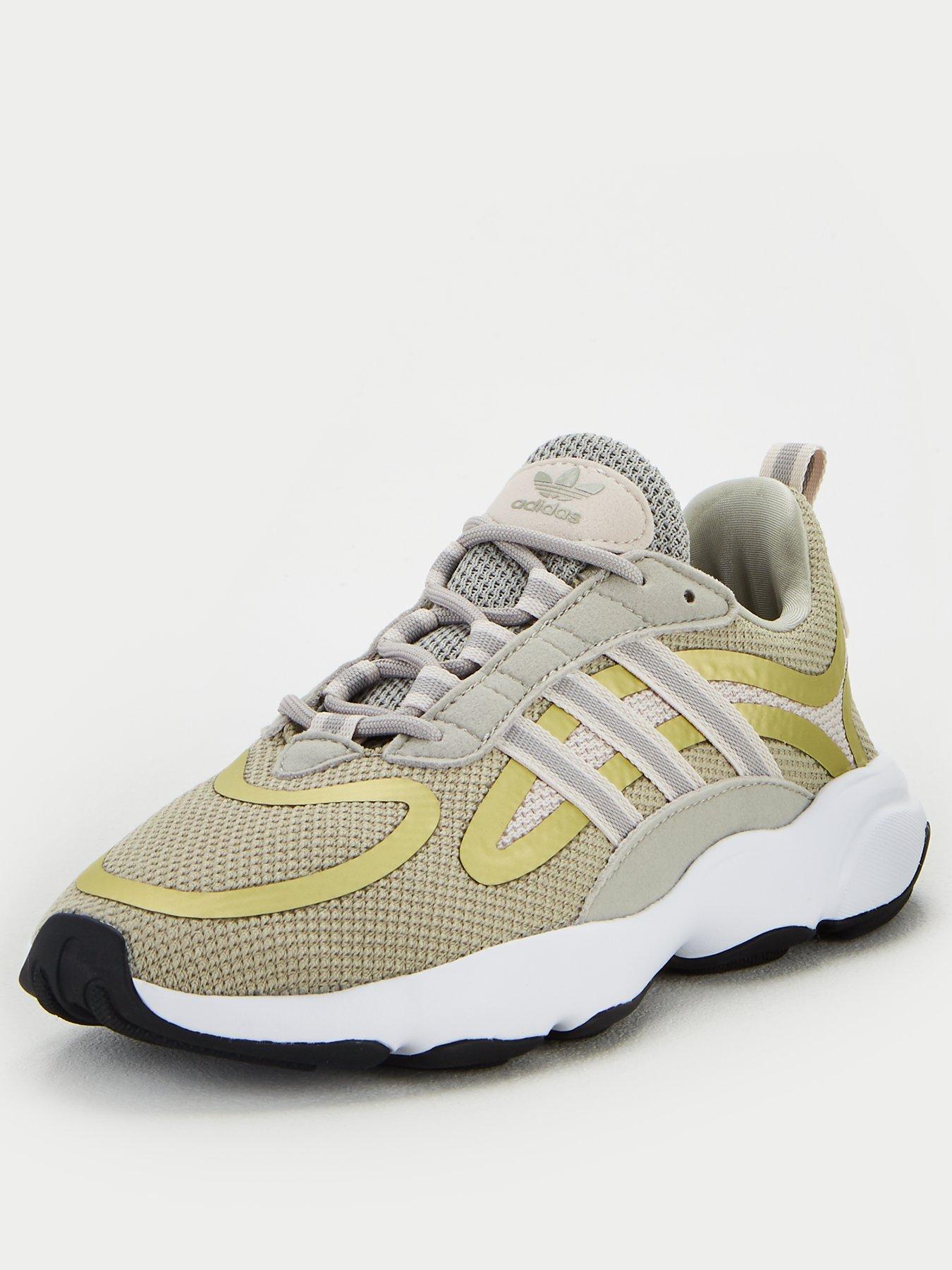 adidas white junior trainers