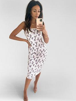 Michelle Keegan Michelle Keegan Ruched Stretch Bodycon Dress - Floral Print Picture