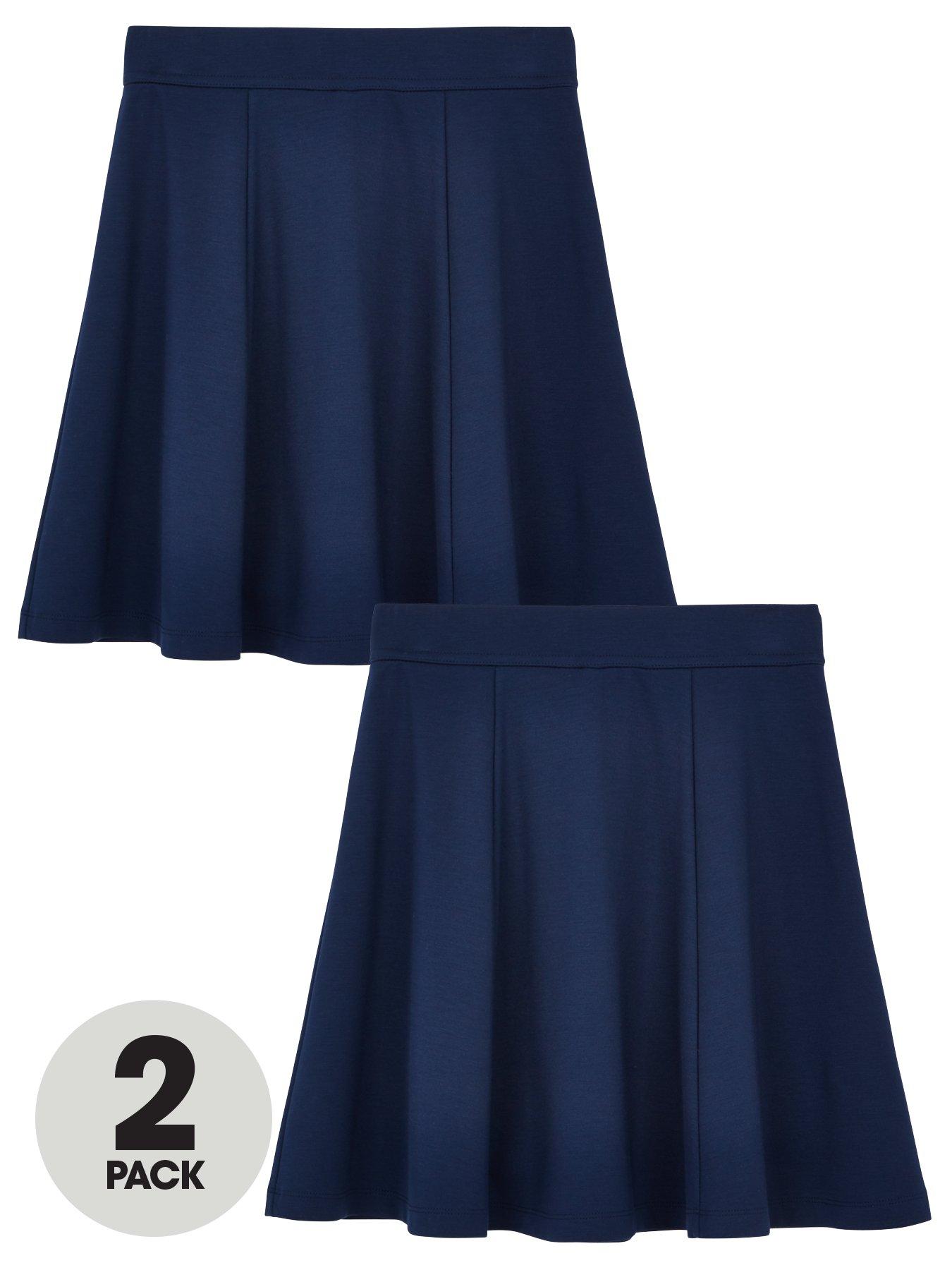 Navy skirt 7 little words hotsell