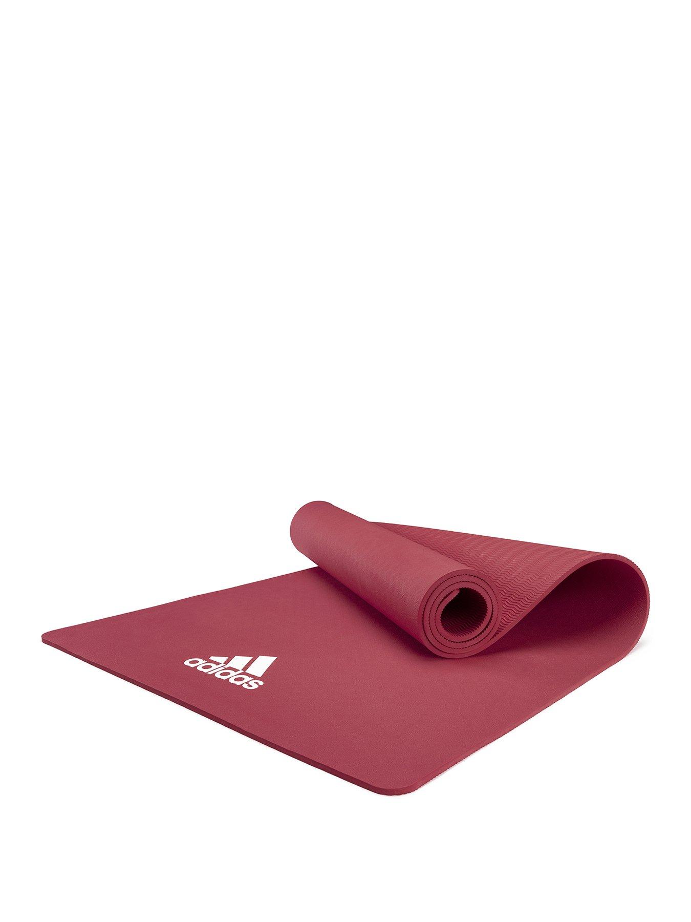 the range yoga mat