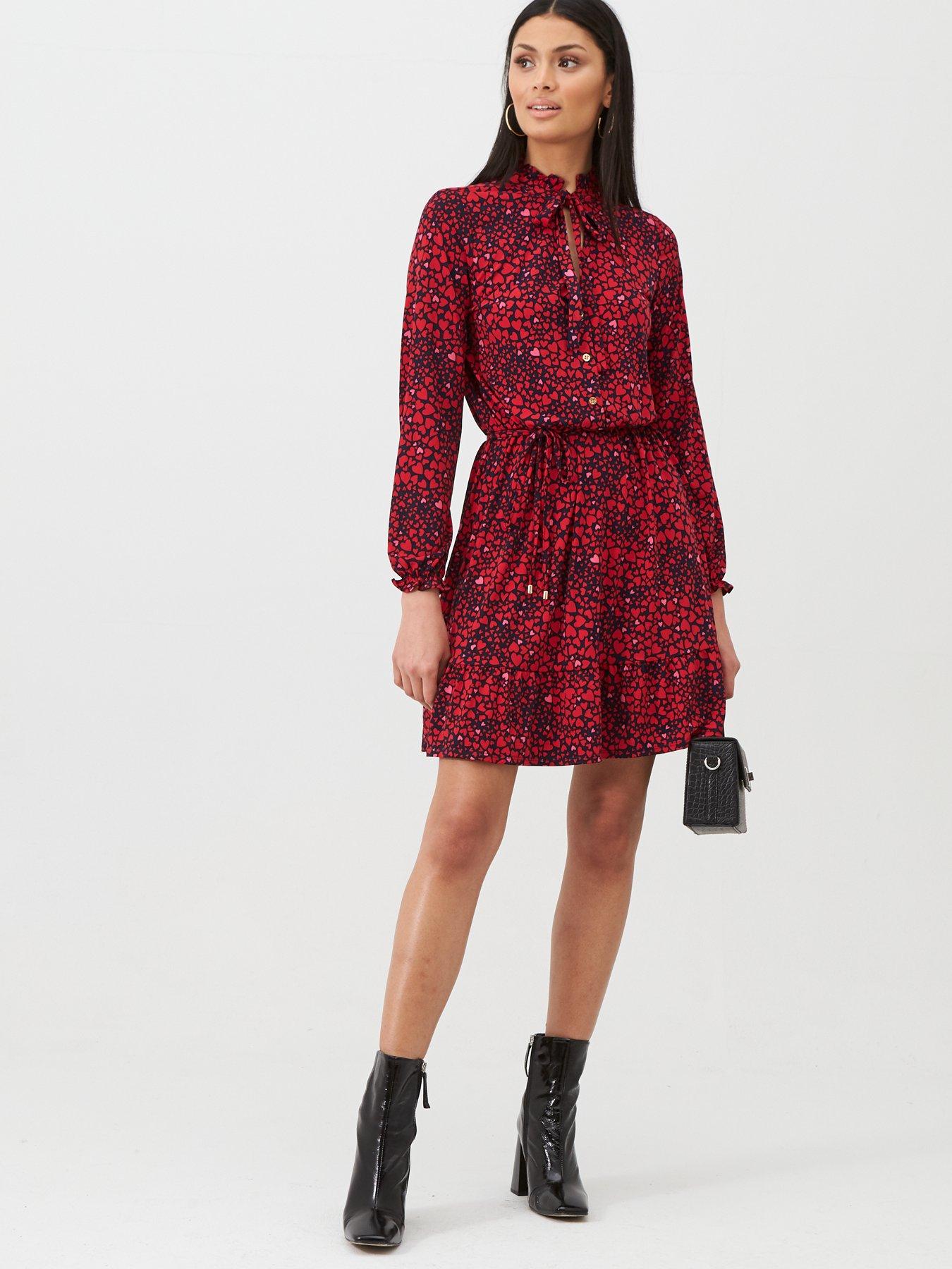oasis heart dress