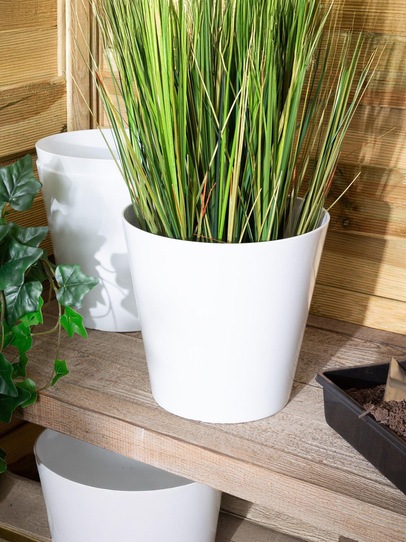 wham-set-of-4-white-21cm-round-studio-planter-covers