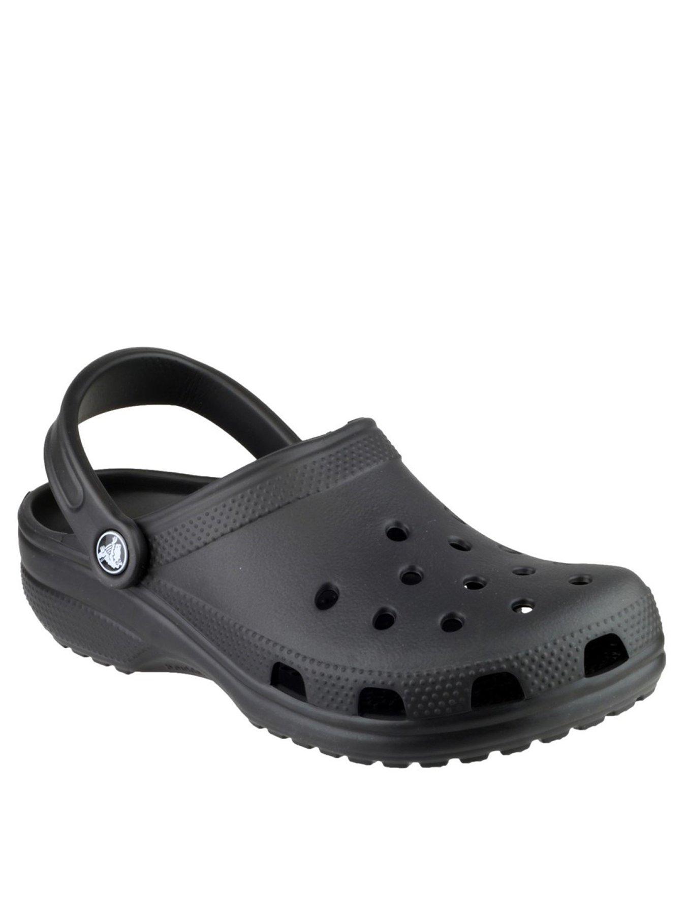 Black crocs shop size 6