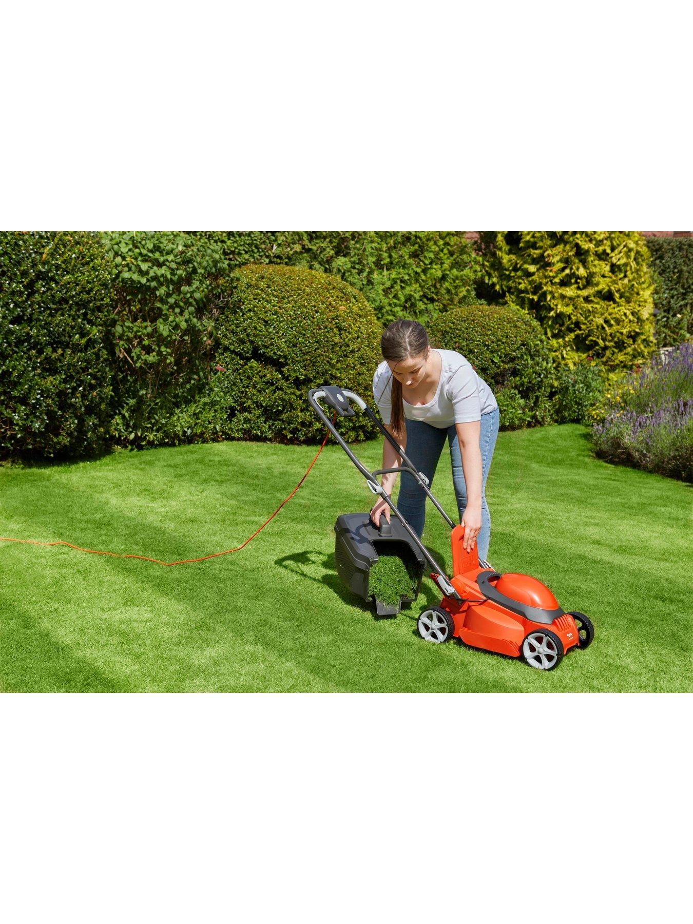 Image 4 of 6 of Flymo EasiStore 300R Corded Rotary Lawnmower