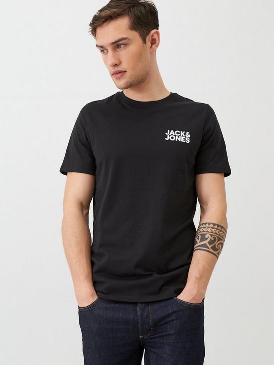 front image of jack-jones-essentials-small-logo-t-shirt-black