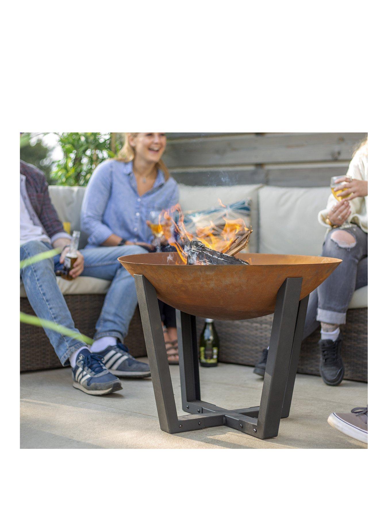 La Hacienda Icarus Medium Oxidised Cast Iron Firepit With Steel