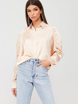 Missguided Missguided Missguided Satin Raglan Ruched Sleeve Shirt - Nude Picture