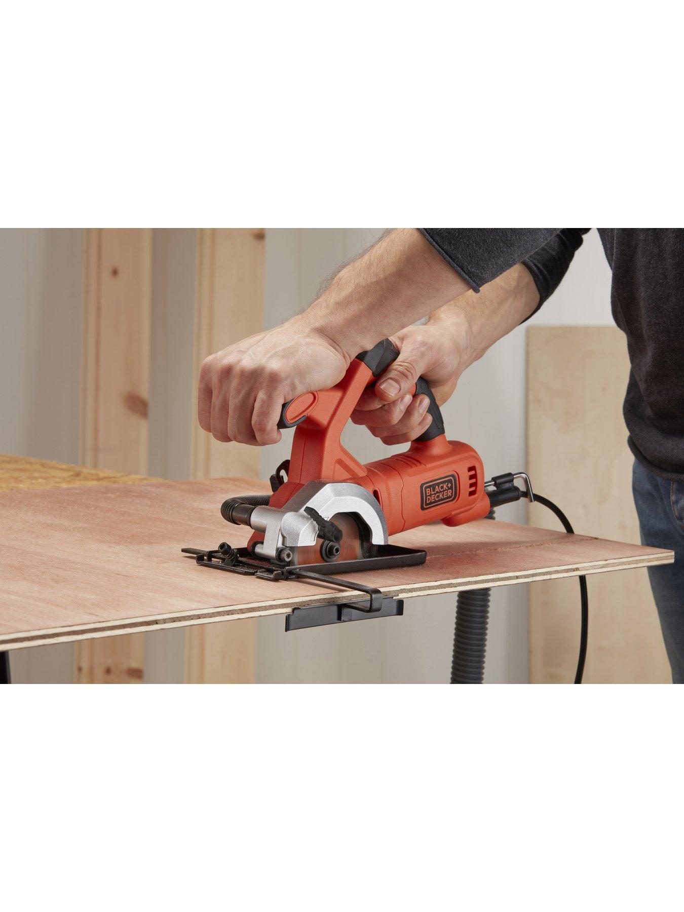 Black Decker 400W Min Circular Saw BES510K GB littlewoods