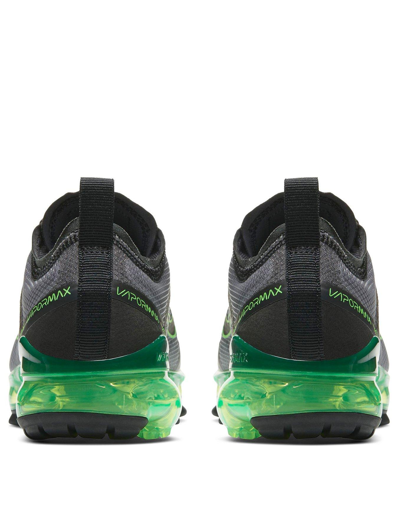 black junior vapormax