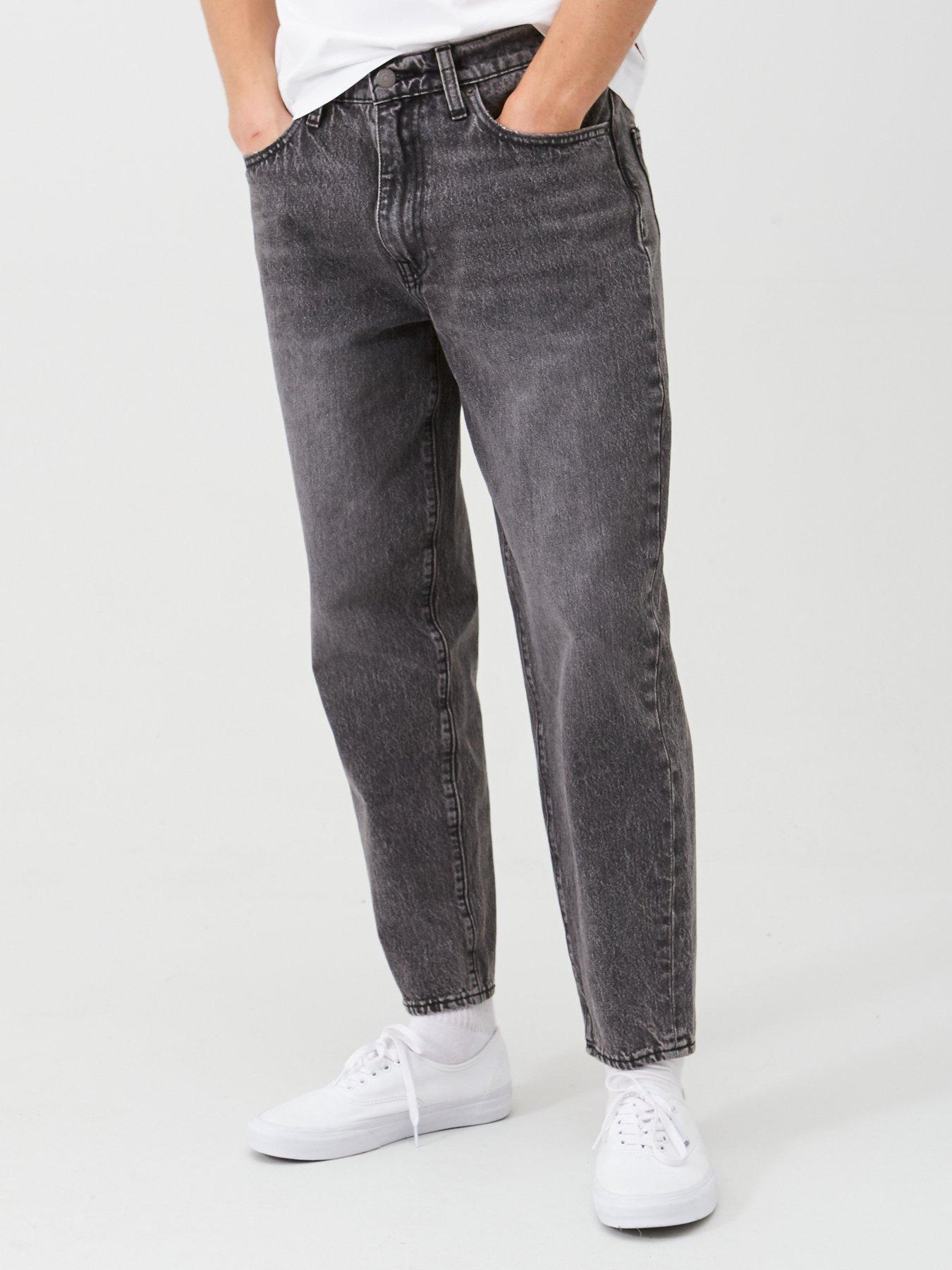 levis black tapered jeans