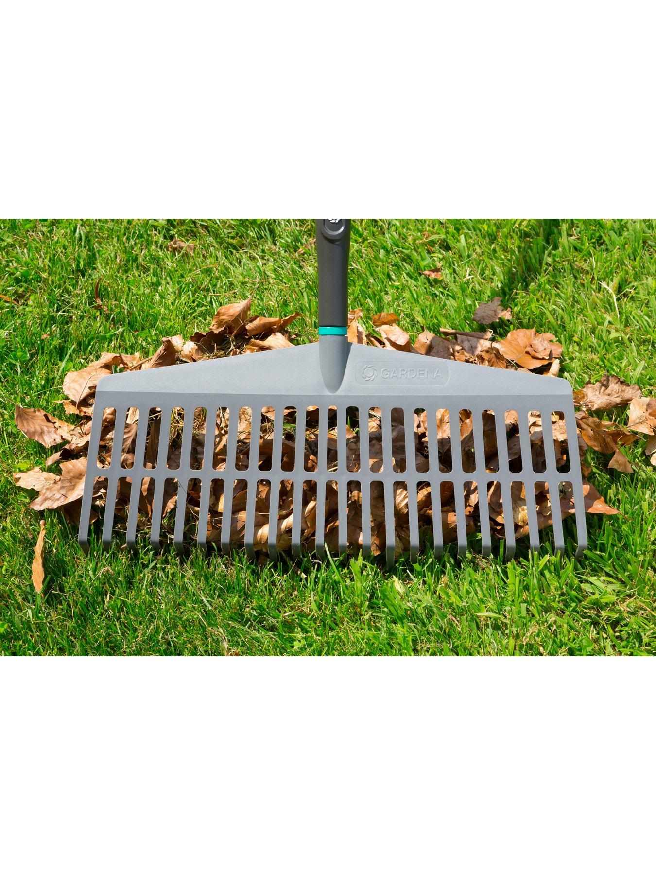Image 3 of 3 of Gardena Natureline Lawn Rake