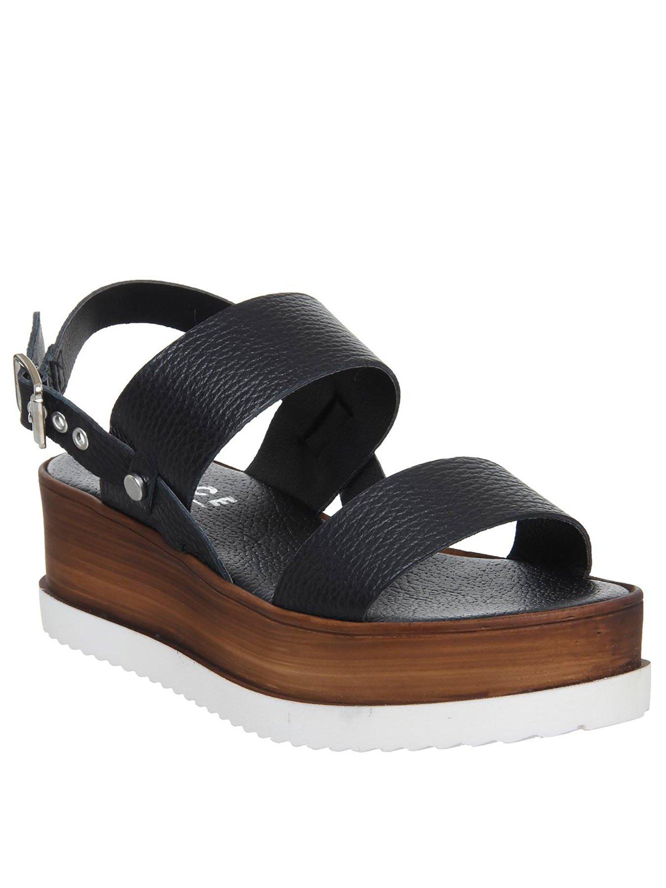 flatform sandals office