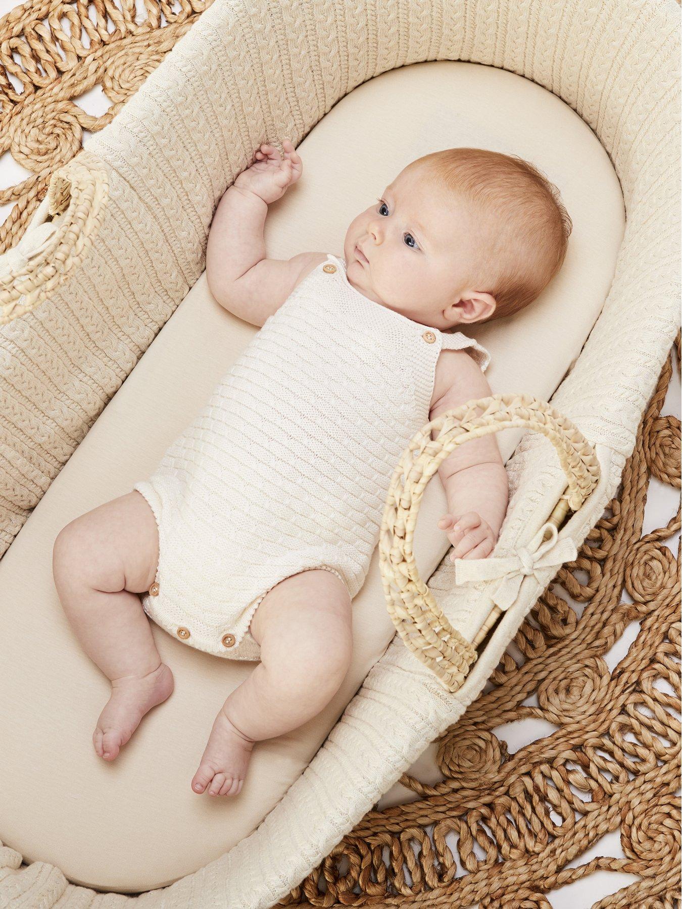 Littlewoods best sale moses basket