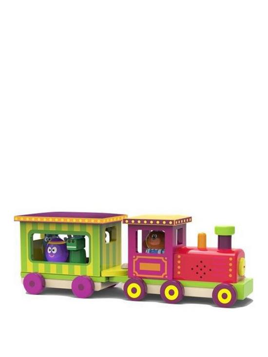 front image of hey-duggee-wooden-light-and-sound-train