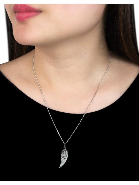 stillFront image of the-love-silver-collection-sterling-silver-simple-angel-wing-pendant-necklace