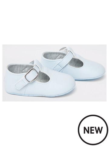 Crocs ladies sandals shoes in B70 Sandwell for 5 00 for sale Shpock Crocs ladies sandals shoes in B70 Sandwell for 5 00 for sale Shpock