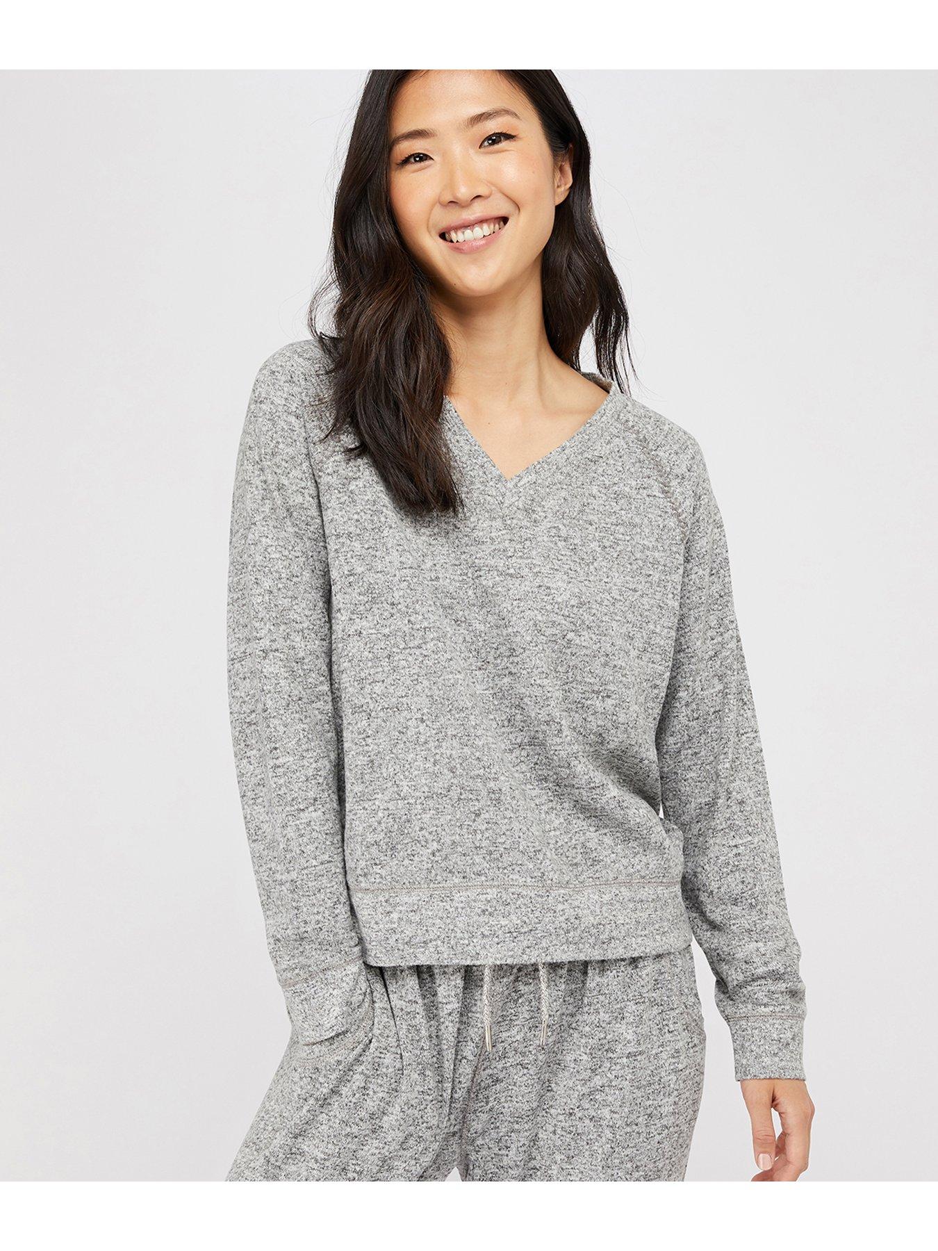 lounge sweatshirt