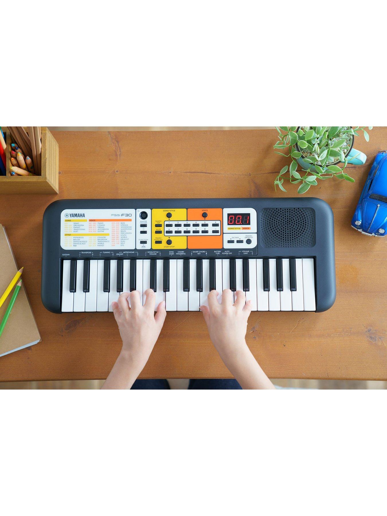 Image 4 of 6 of Yamaha PSS-F30 Portable Keyboard