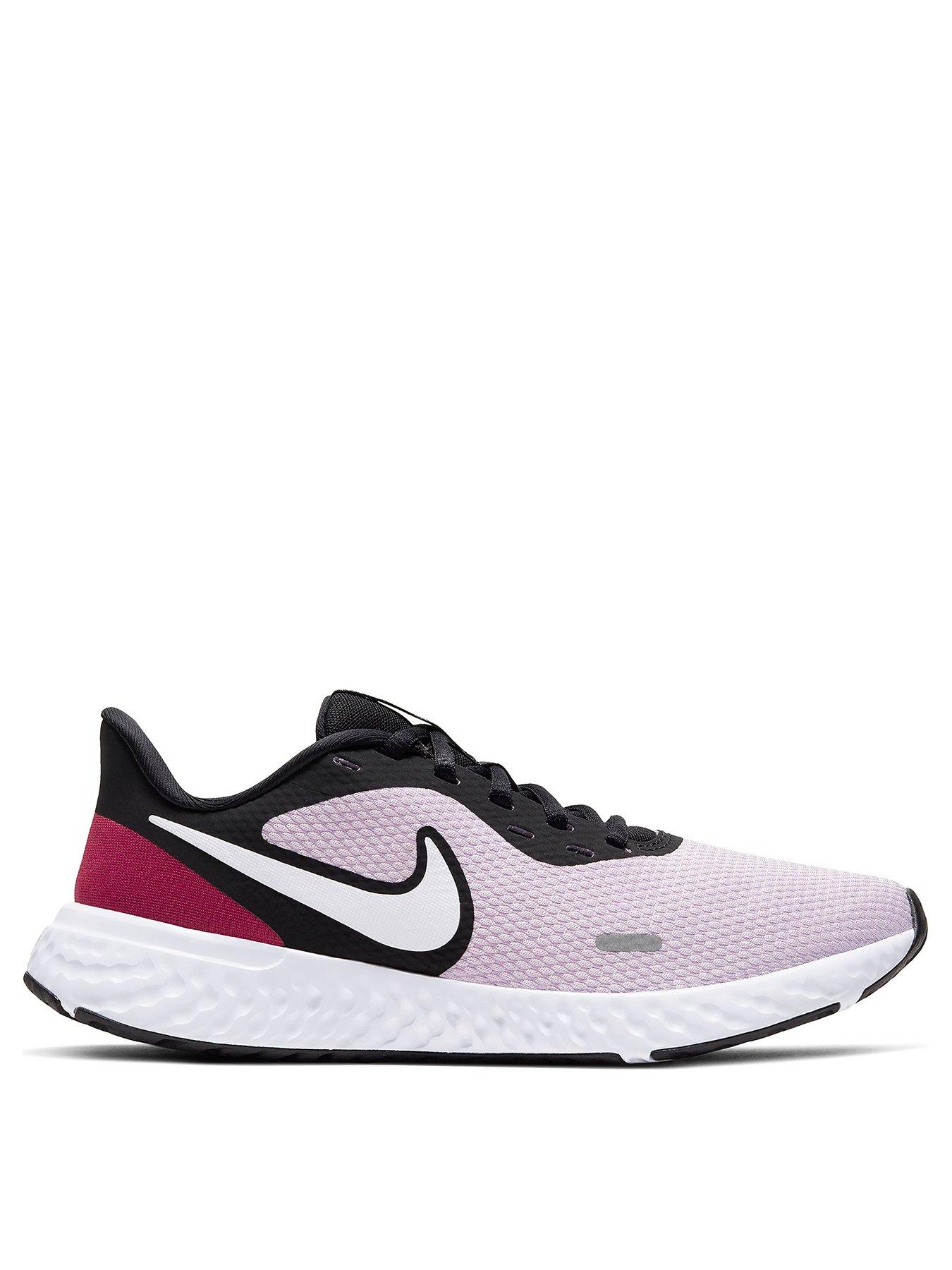 nike revolution trainers womens