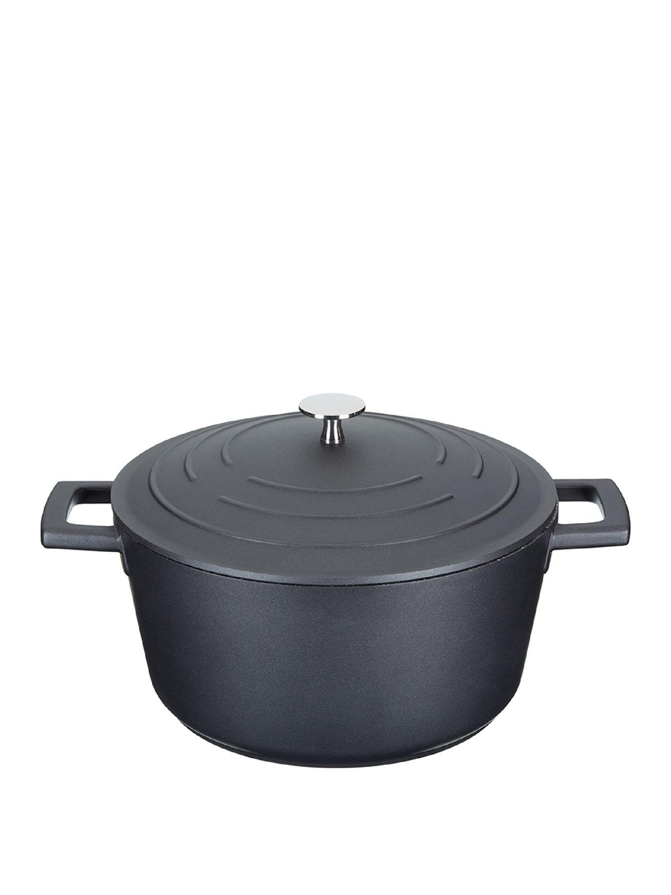 https://media.littlewoods.com/i/littlewoods/Q7KE4_SQ1_0000000004_BLACK_SLf/masterclass-cast-aluminium-24-cm-casserole-dish-with-lid.jpg?$180x240_retinamobilex2$