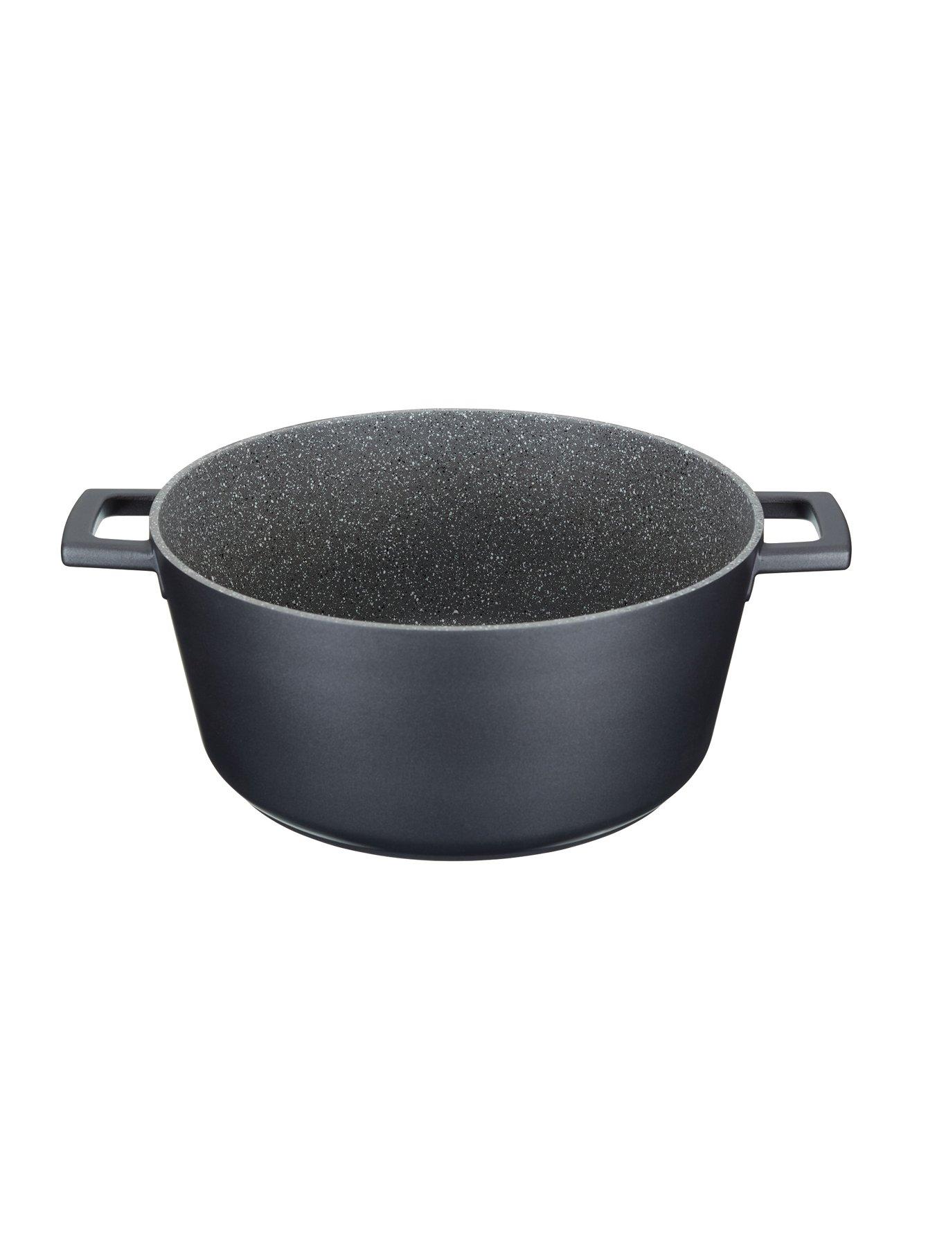 Image 2 of 5 of MasterClass Lightweight Cast Aluminium 5 Litre Casserole Dish - Black