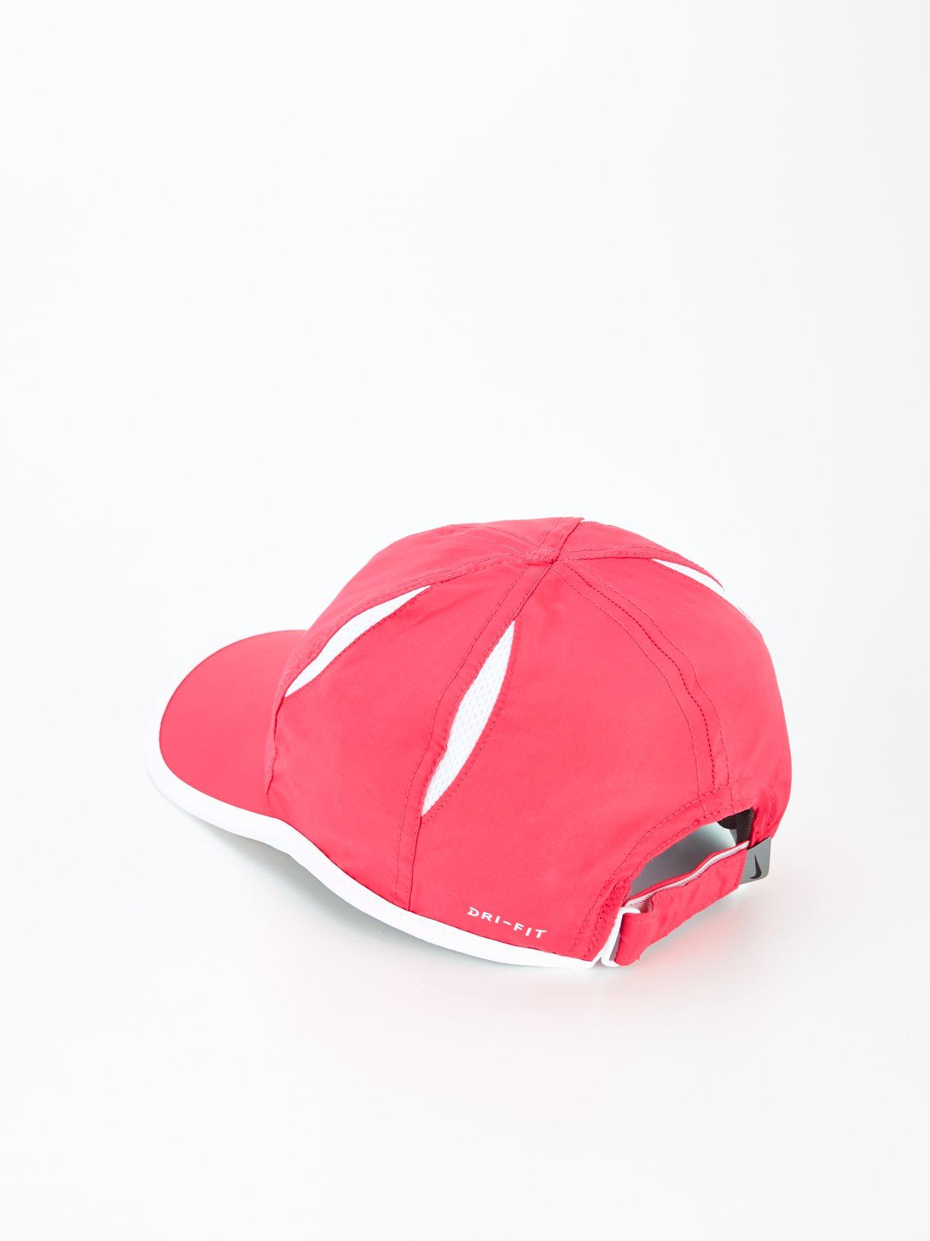  image of nike-younger-featherlight-cap-pink