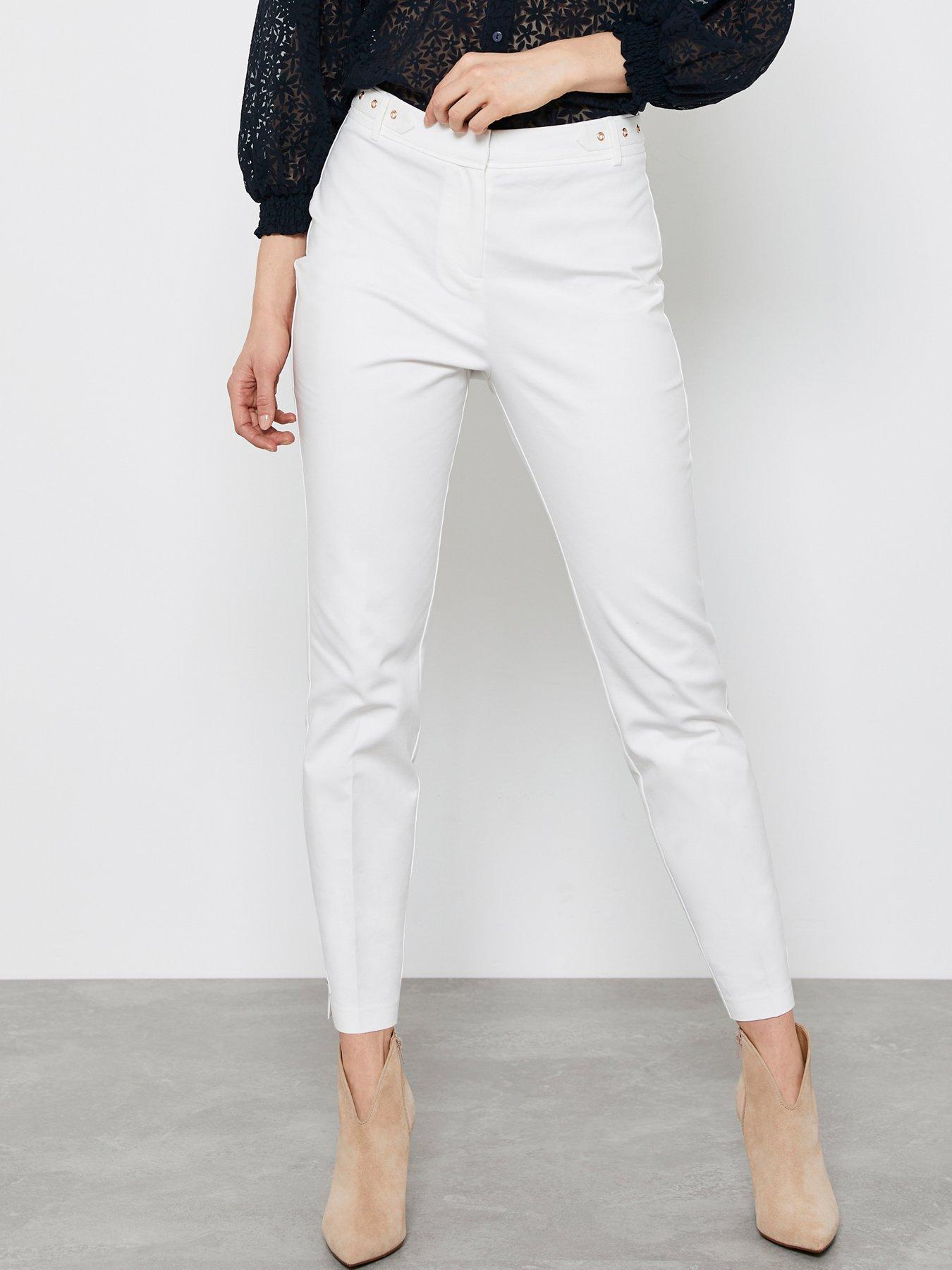 cream capri trousers