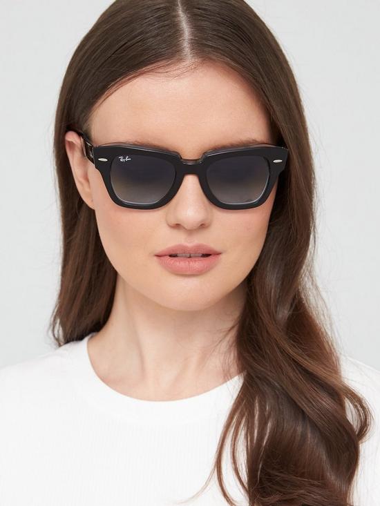 front image of ray-ban-wayfarer-sunglasses-black