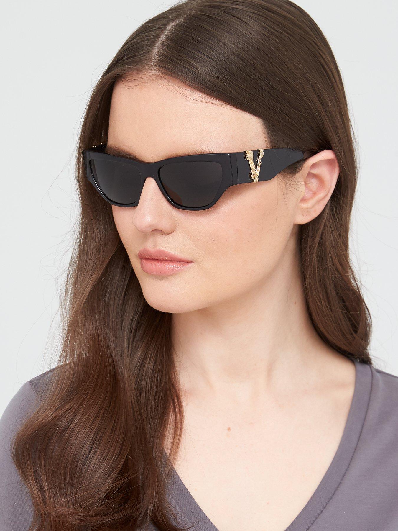 Balmain Black Cat-eye Sunglasses Womens Accessories Sunglasses 