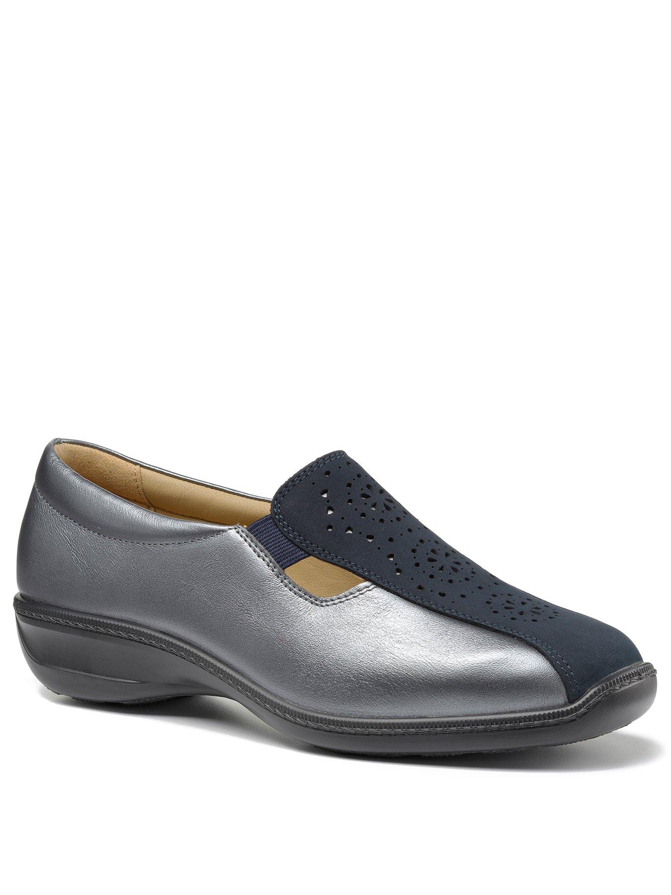 hotter navy shoes
