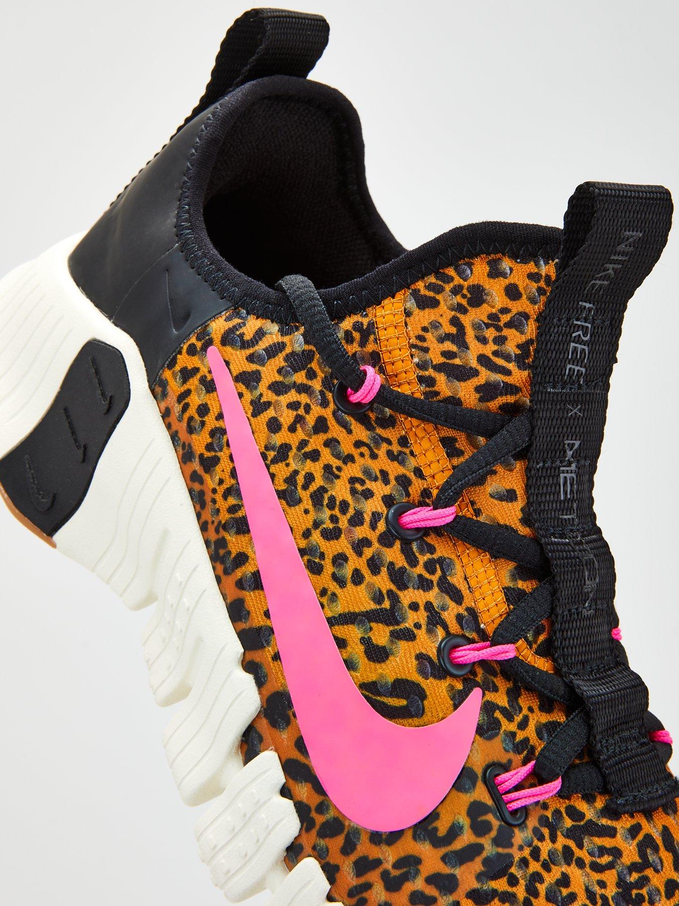 nike free leopard print