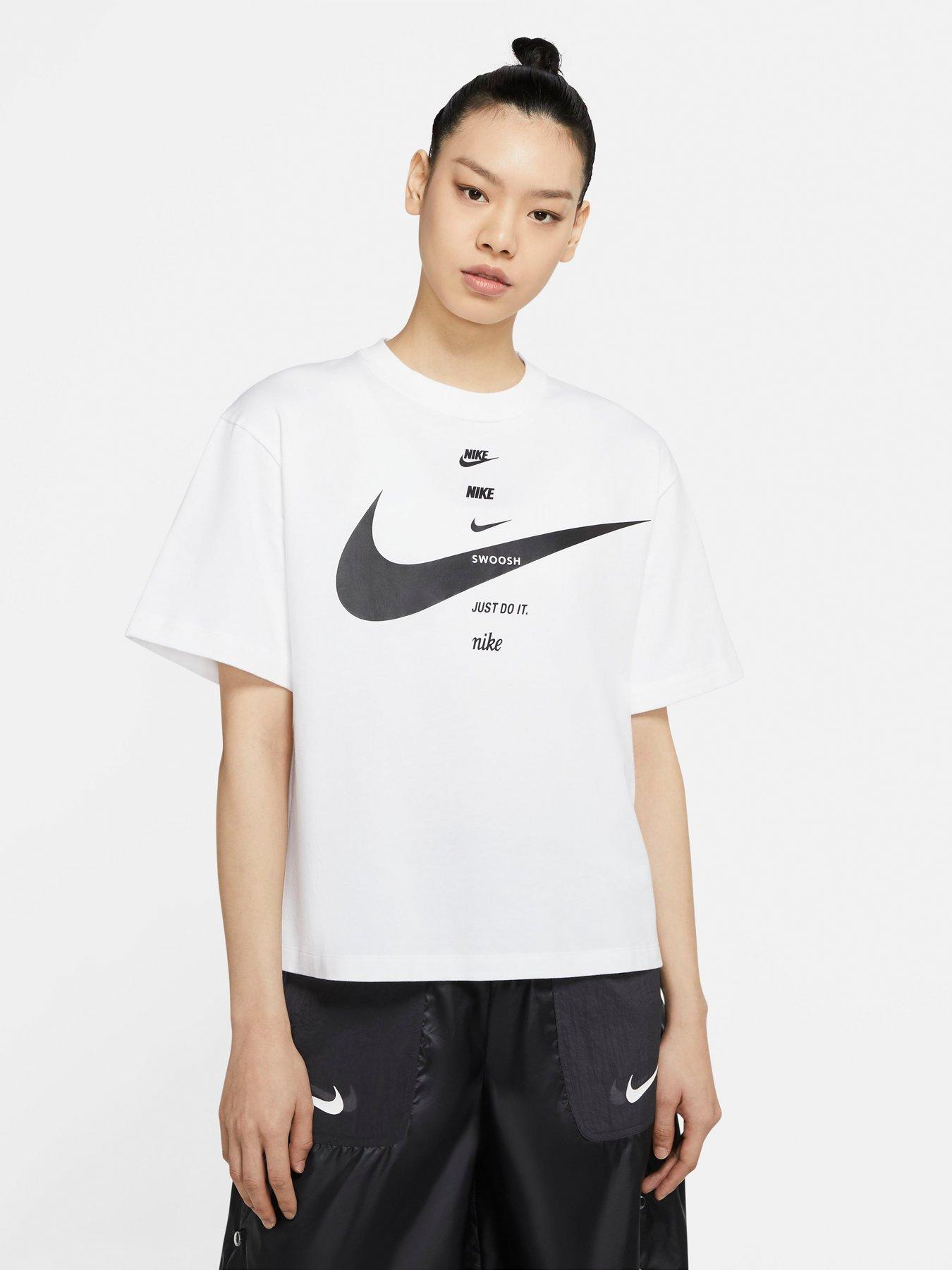 nike nsw swoosh t shirt