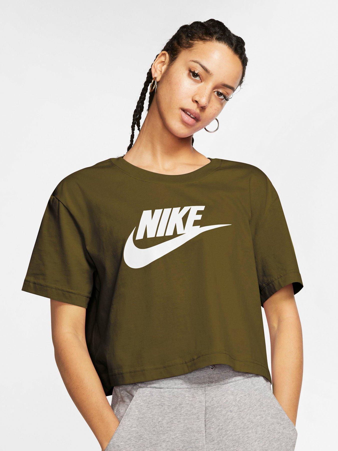 olive green nike outfit womens