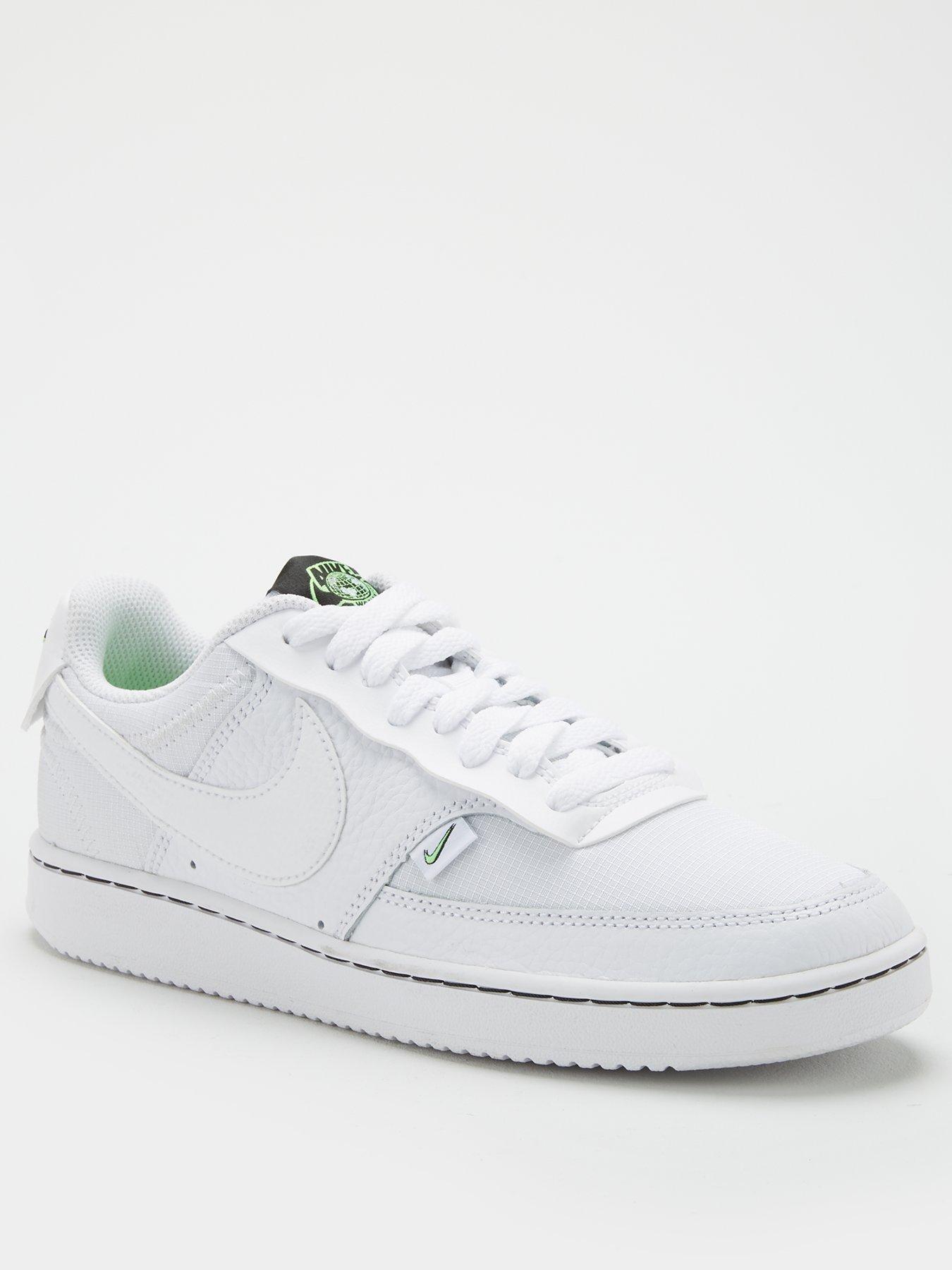 ladies nike trainers sports direct