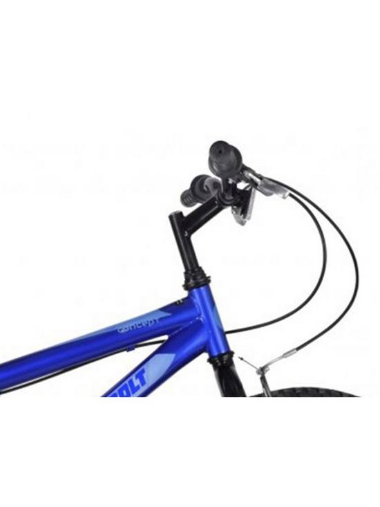 back image of concept-thunderbolt-boys-9-inch-frame-18-inch-wheel-bike-blue