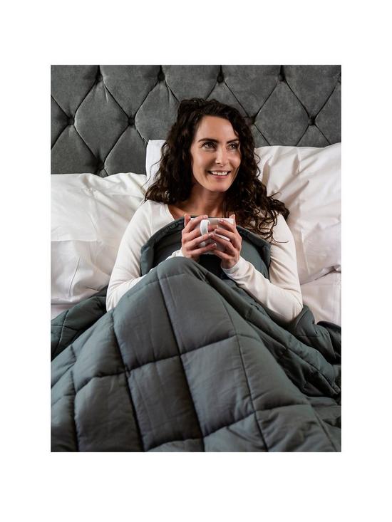 front image of rest-easy-weighted-blanket-5kg-135x200cm