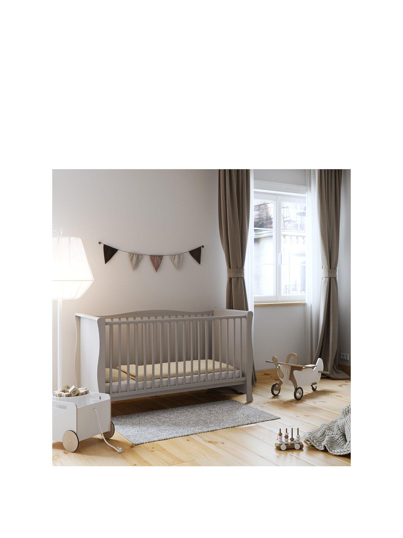 undefined Sleigh Cotbed (exc draw)