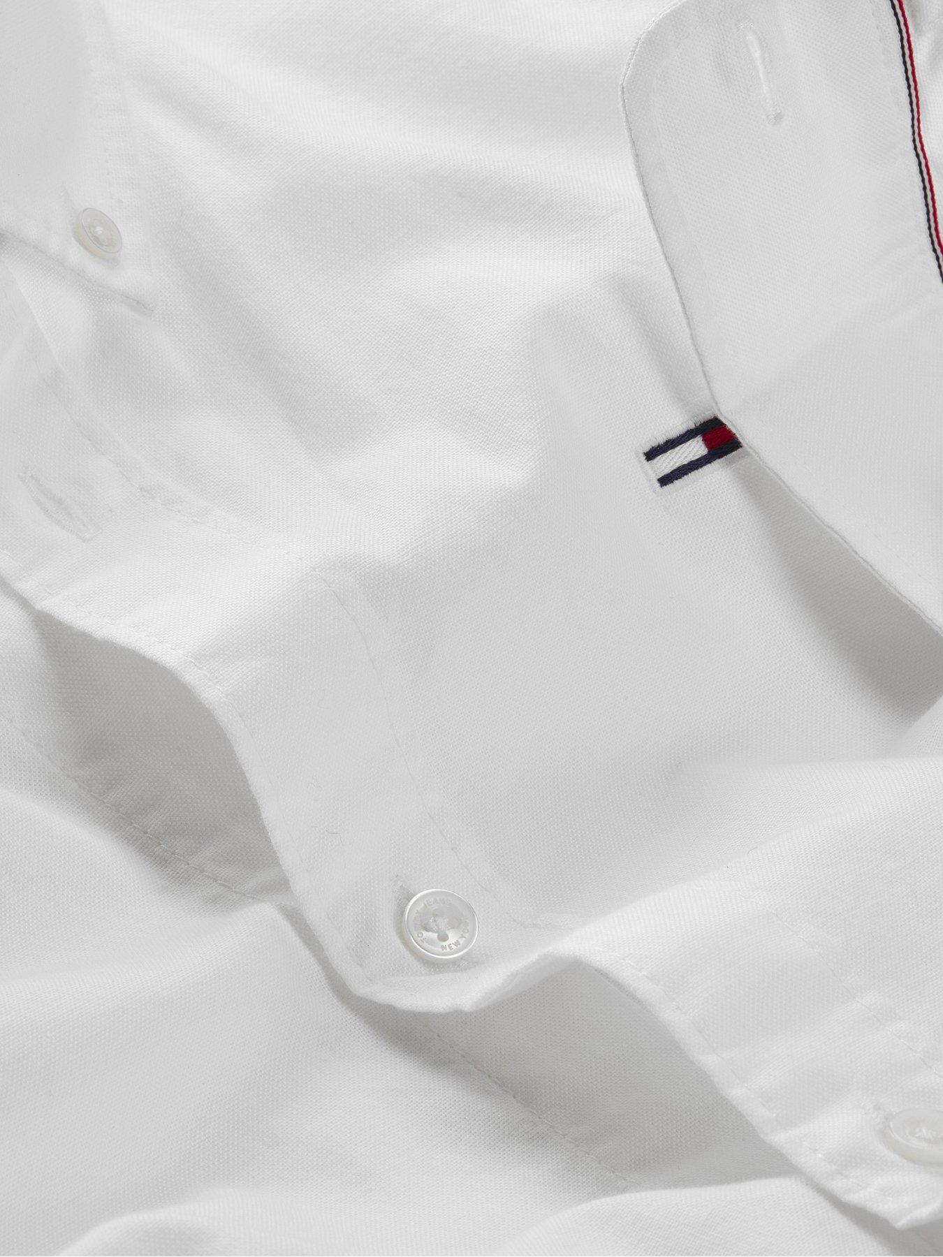 Image 3 of 3 of Tommy Jeans TJM&nbsp;Slim Stretch Fit Oxford Shirt - White