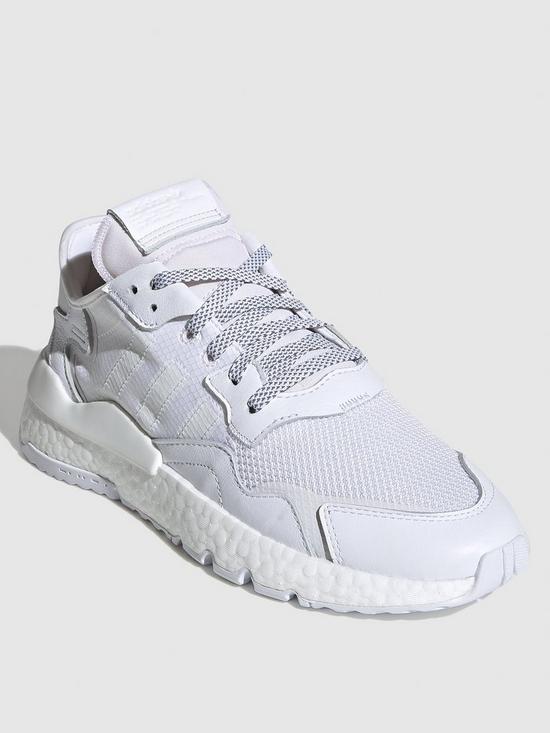 front image of adidas-originals-nite-jogger-white