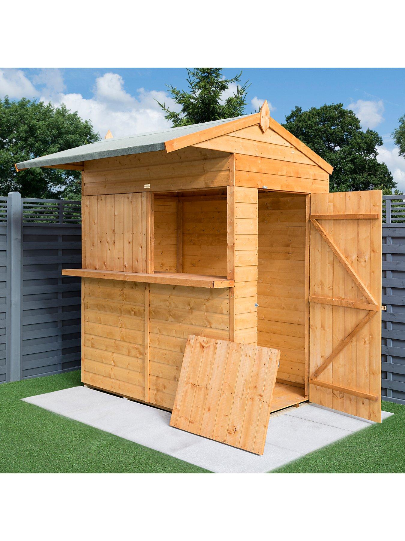 Image 2 of 6 of Rowlinson Garden Bar