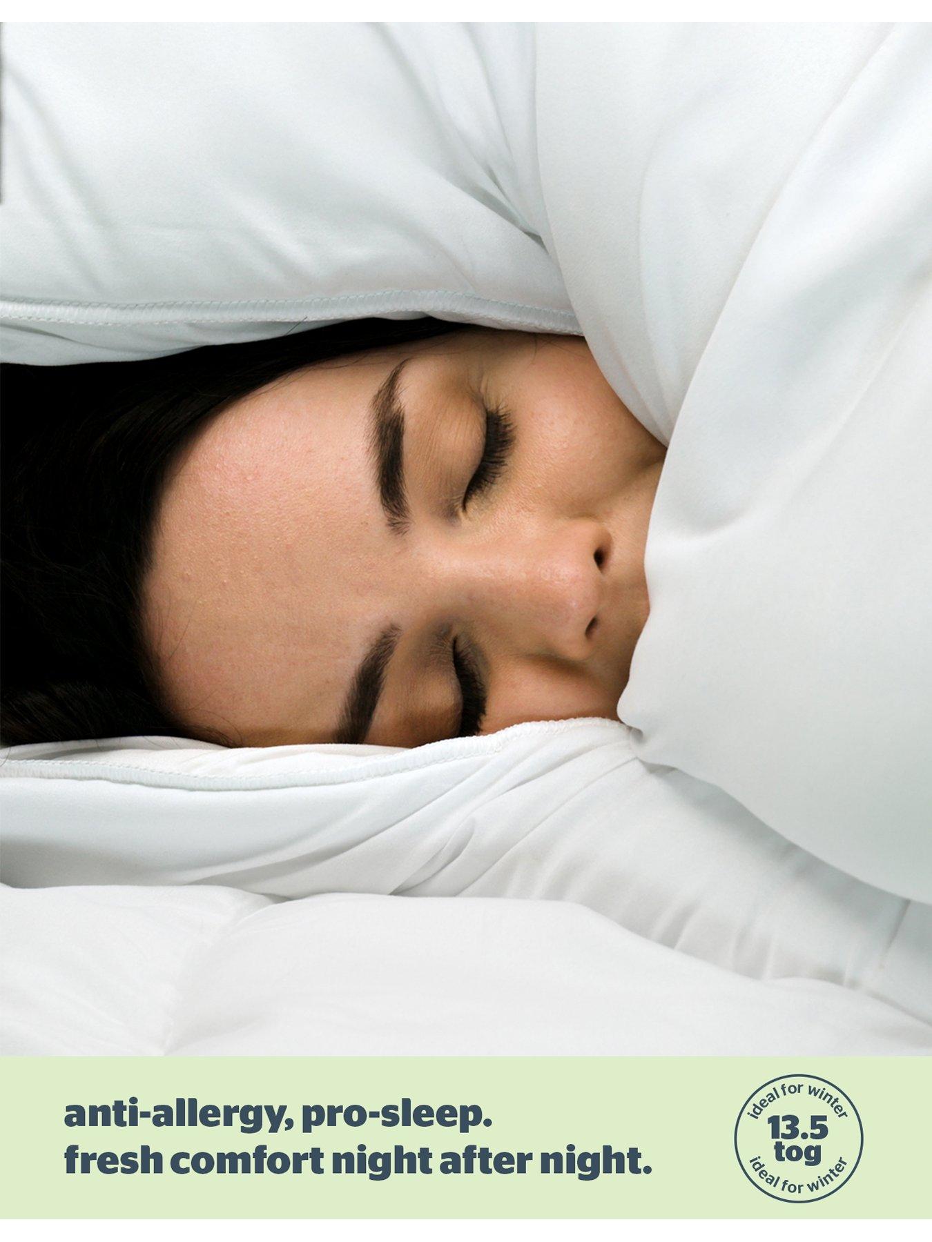Image 3 of 7 of Silentnight Anti-Allergy Single Duvet 13.5 tog - White