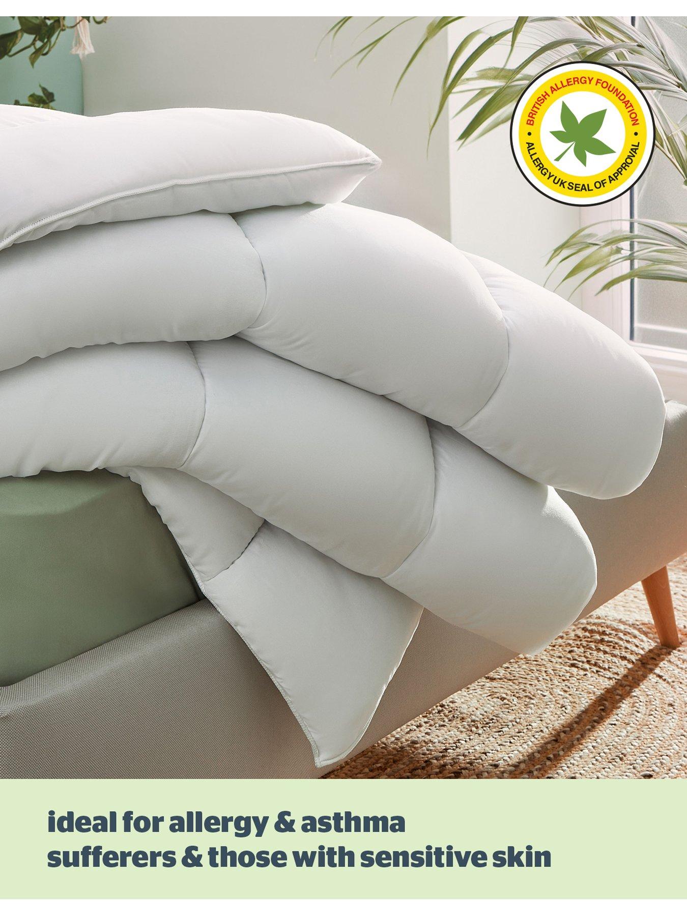 Image 4 of 7 of Silentnight Anti-Allergy Single Duvet 13.5 tog - White