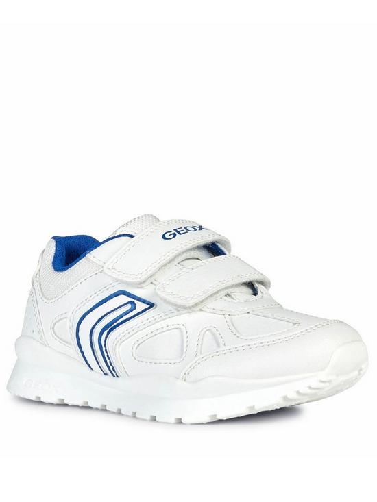 front image of geox-boys-pavel-white-school-trainer-white-blue