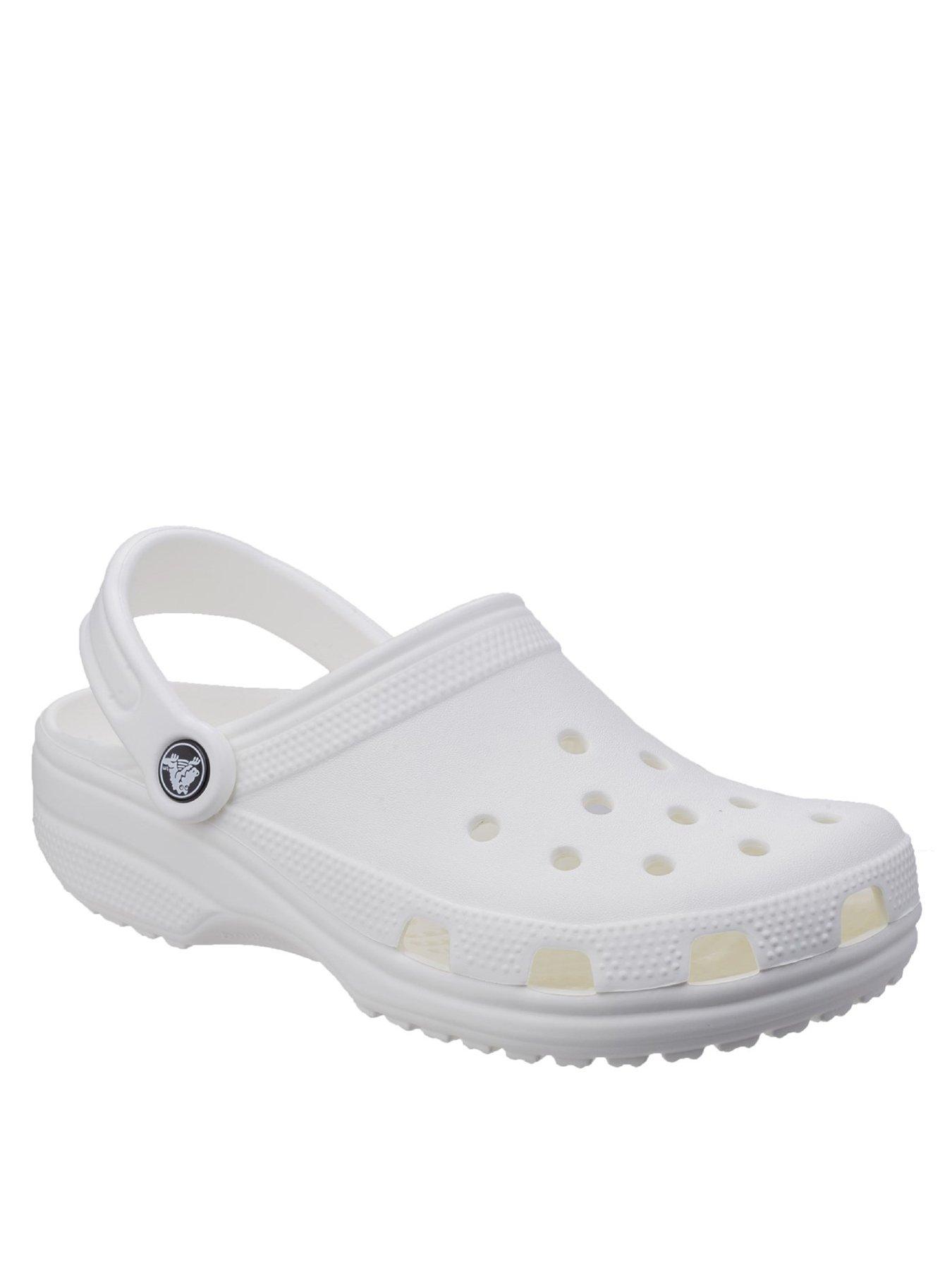 White crocs outlet size 3