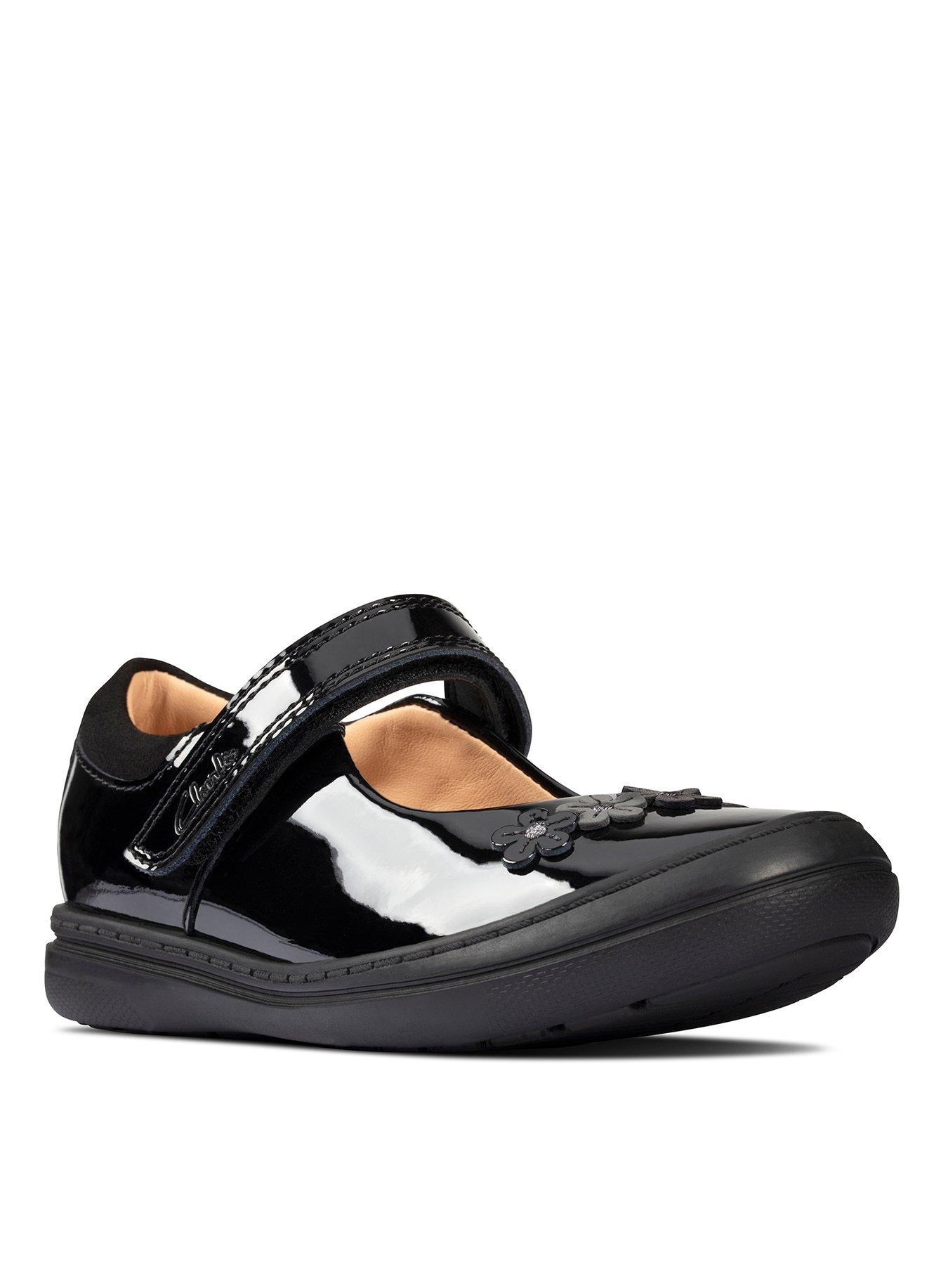 clarks mary jane shoes black