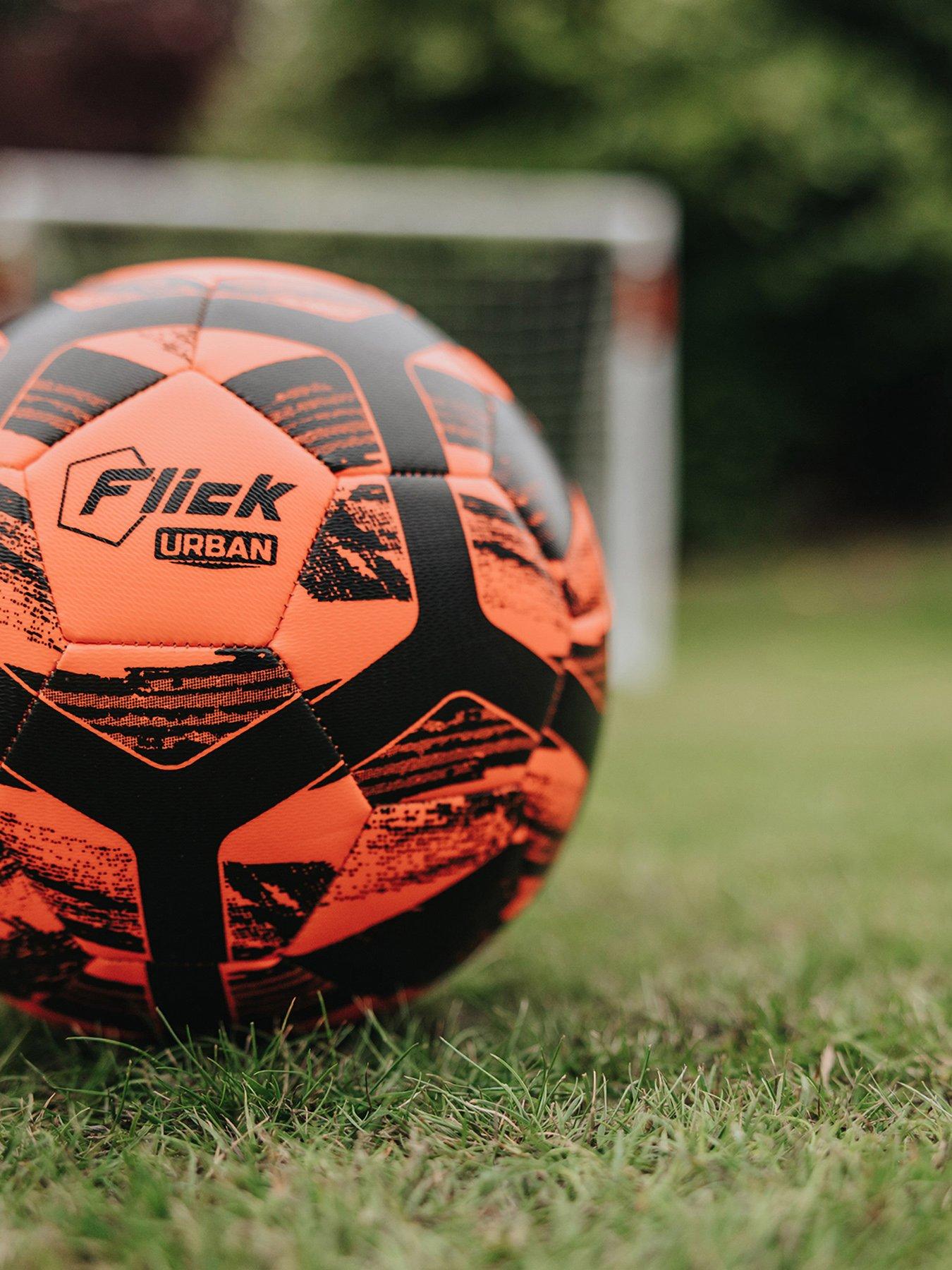 Image 5 of 8 of Football Flick Urban Football (Size 5)