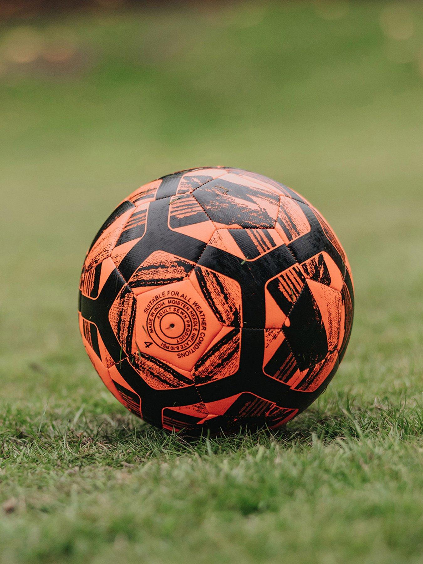 Image 7 of 8 of Football Flick Urban Football (Size 5)